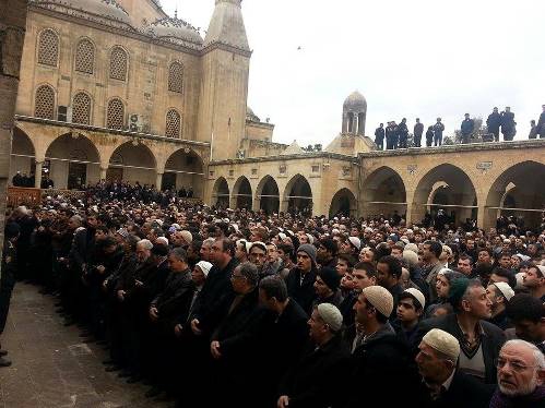 Abdülkadir Badıllı ağabey dualarla uğurlandı 34
