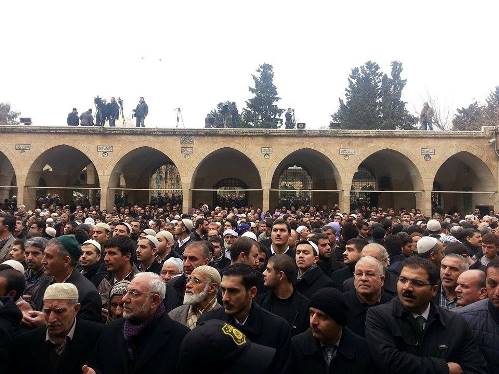 Abdülkadir Badıllı ağabey dualarla uğurlandı 39