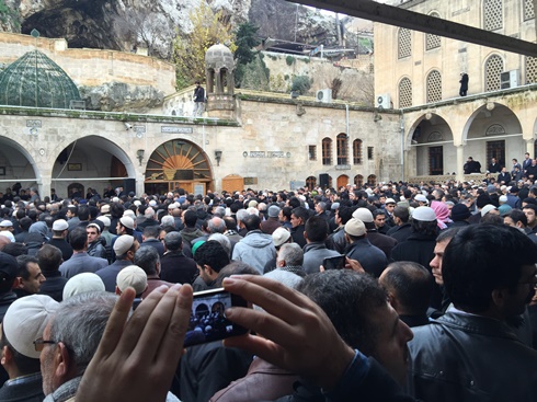 Abdülkadir Badıllı ağabey dualarla uğurlandı 41