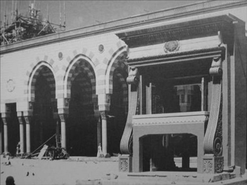 Kabe 100 yıl önce böyleydi 31