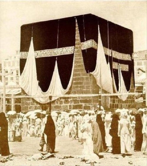 Kabe 100 yıl önce böyleydi 39