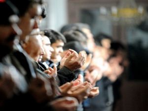 Türkiye'nin dört bir yanından Mevlid kandili manzarası