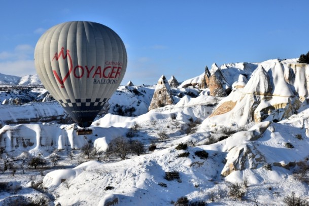 Kapadokya'da sıfırın altında balon turu 11