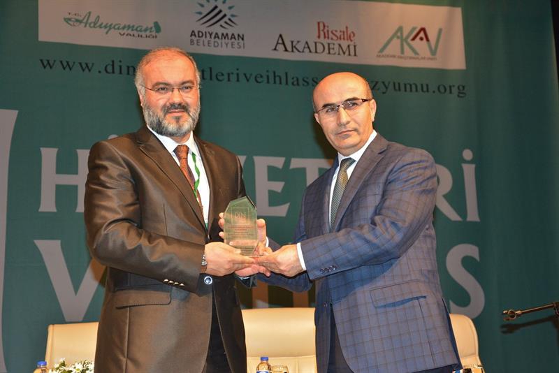 Din Hizmetleri ve İhlas Sempozyumu 14