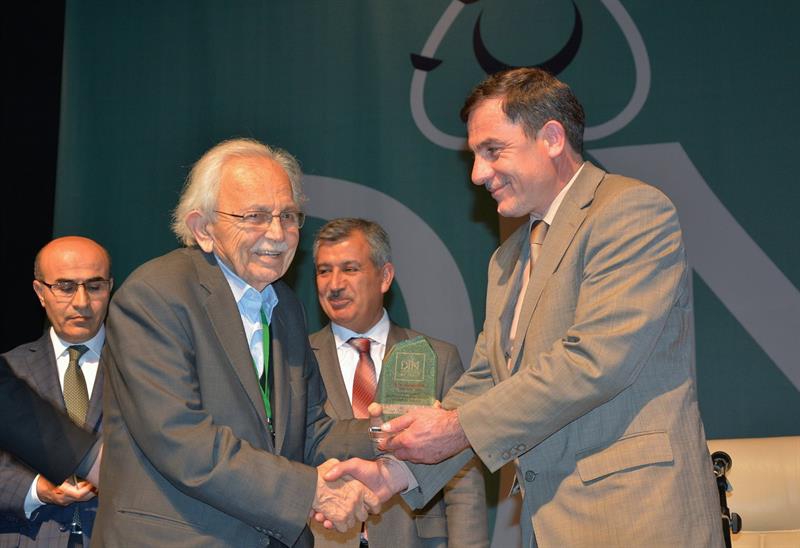 Din Hizmetleri ve İhlas Sempozyumu 16