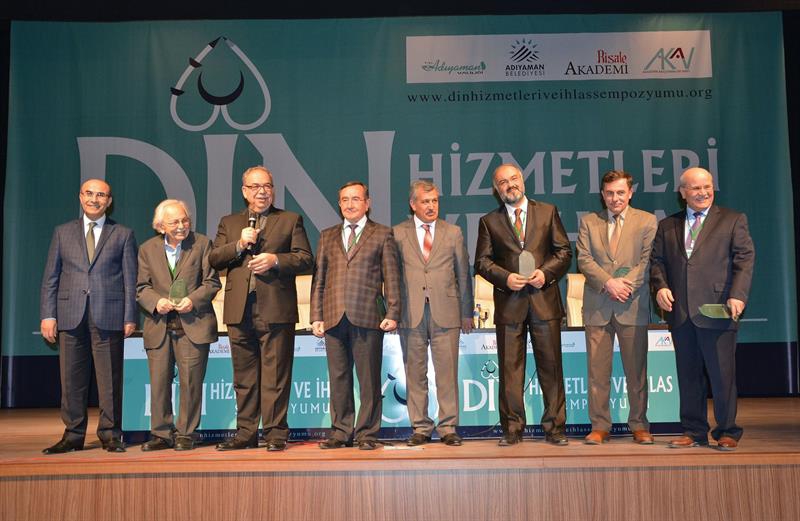 Din Hizmetleri ve İhlas Sempozyumu 18