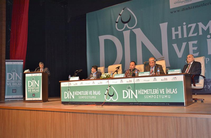 Din Hizmetleri ve İhlas Sempozyumu 19