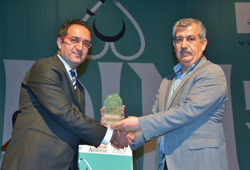 Din Hizmetleri ve İhlas Sempozyumu 71