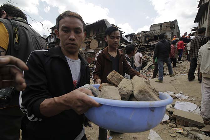 Nepal'in deprem sonrası fotoğrafları 13