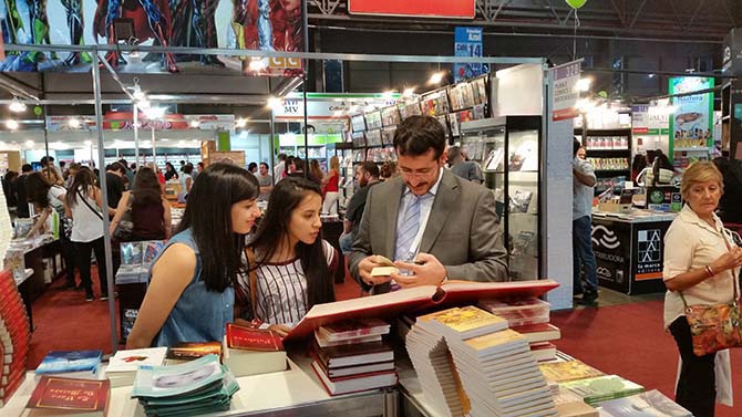 Arjantin Kitap Fuarında Risale-i Nur Standı 11