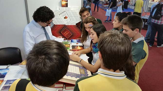 Arjantin Kitap Fuarında Risale-i Nur Standı 6