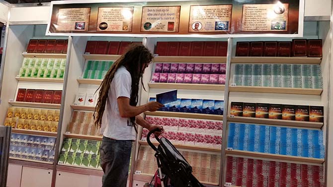 Arjantin Kitap Fuarında Risale-i Nur Standı 9