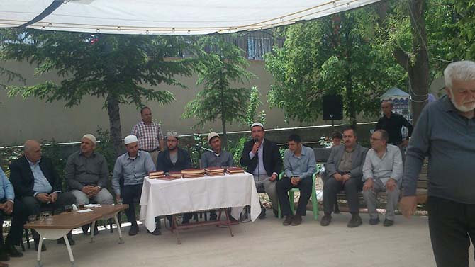 Ali İhsan Tola Ağabey dualarla anıldı 14