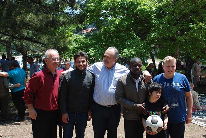 Bursa İttihat Derneği Uludağ mezunlarını buluşturdu 11