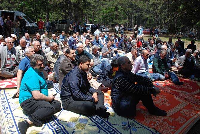 Bursa İttihat Derneği Uludağ mezunlarını buluşturdu 2