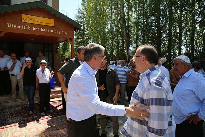 Hulusi Ağabey mevlidle yad edildi 8