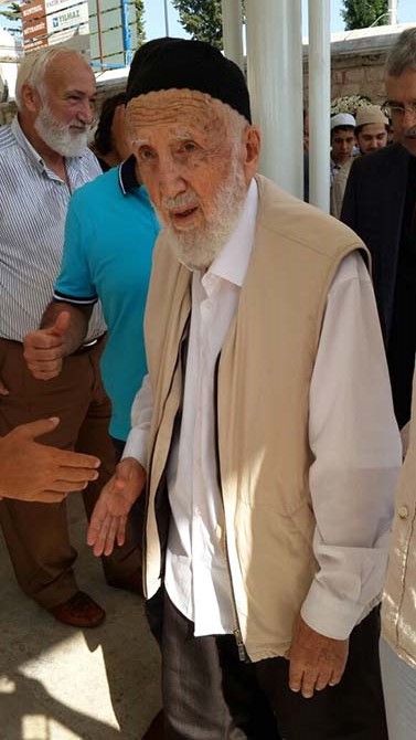 Salih Özcan Ağabey dualarla uğurlandı 18