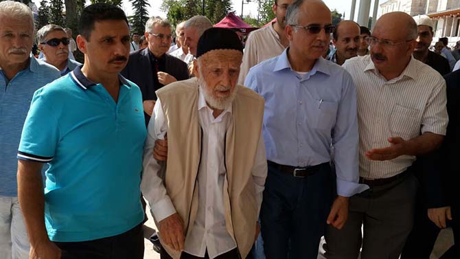 Salih Özcan Ağabey dualarla uğurlandı 20