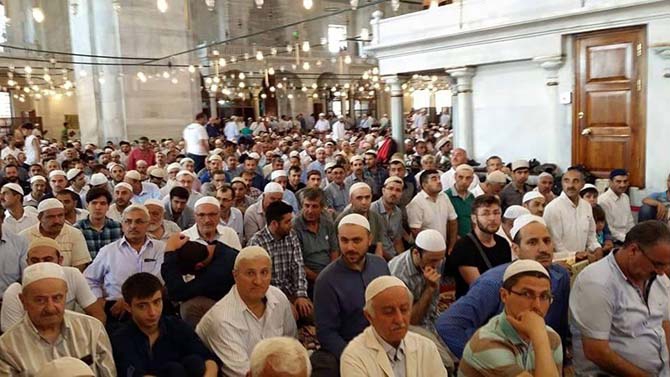 Salih Özcan Ağabey dualarla uğurlandı 3
