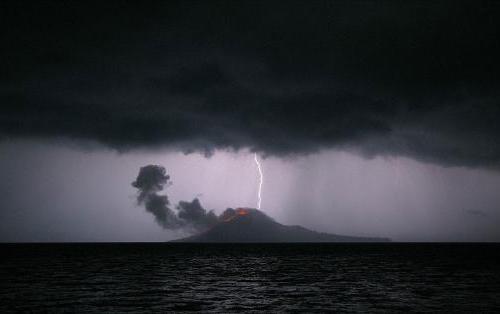 Krakatoa yanardağı patladı 3