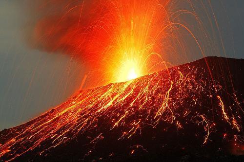 Krakatoa yanardağı patladı 7