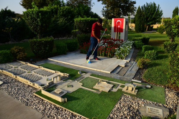 Minyatür kentte bayram temizliği 7