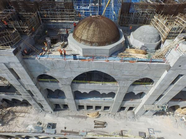 Cumhuriyet tarihinin en büyük cami kompleksi 13