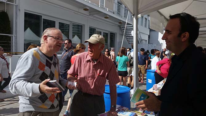 Kanada sokaklarında Risale-i Nur'dan sözler vardı 12