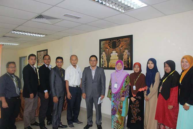 Güneydoğu Asya'da Risale-i Nur programlarından kareler 16