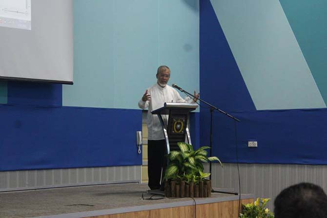 Güneydoğu Asya'da Risale-i Nur programlarından kareler 20