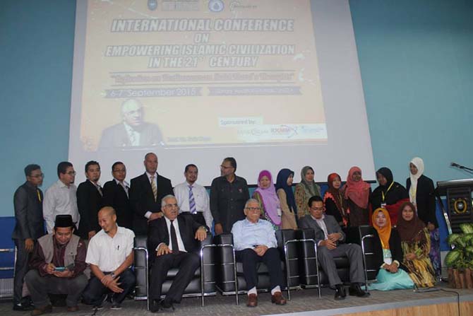 Güneydoğu Asya'da Risale-i Nur programlarından kareler 5