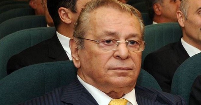 2015'te ölümü hatırlatan ünlüler 6