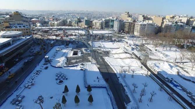 Beyaz rahmete bürünen İstanbul ve Camileri 25