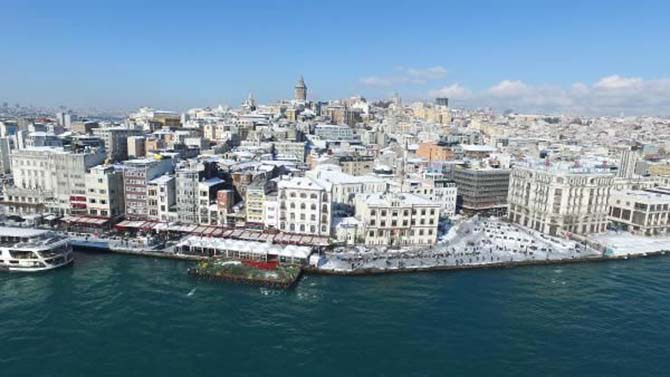 Beyaz rahmete bürünen İstanbul ve Camileri 3