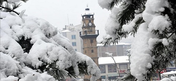 Yozgat'ta kar yağışı 1