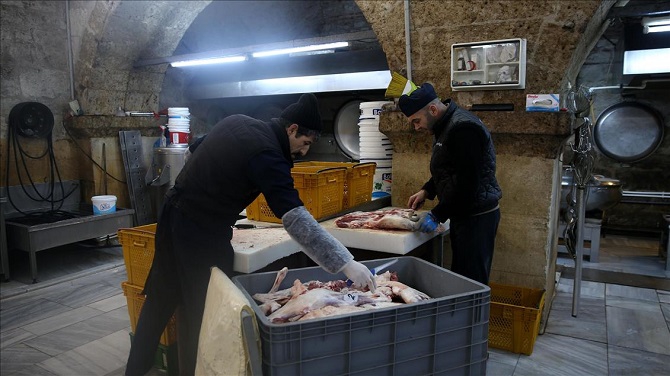 Yoksulların yüzünü 224 yıldır güldüren imarethane 4