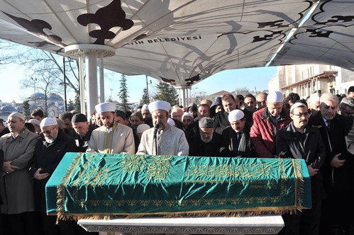 Ahmet Aytimur Ağabey'in cenaze namazından kareler 2