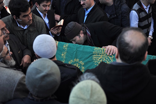 Ahmet Aytimur Ağabey'in cenaze namazından kareler 7