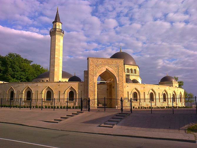 Avrupa’nın en büyük 10 camisi belli oldu 8