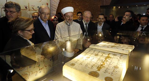 Mucize kitabın Muhteşem Hattı: Kûfi 3