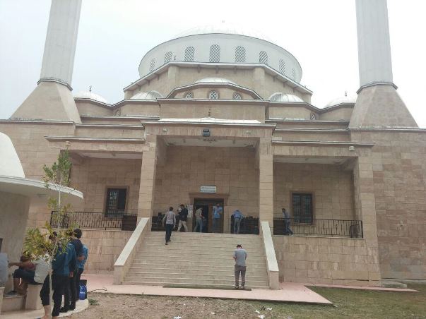 Mersin Üniversitesi'nde cami sevinci 9