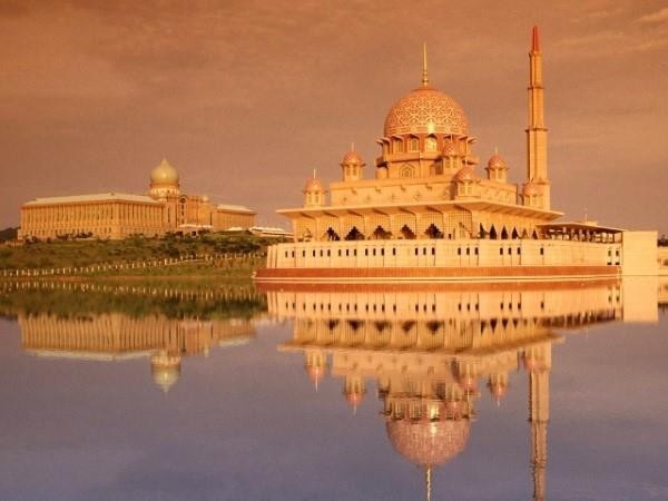 Dünya'nın En Güzel Camii'leri 4