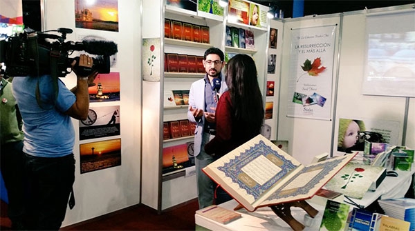 Risale-i Nur Arjantin Buenos Aires kitap fuarında 17