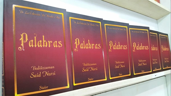 Risale-i Nur Arjantin Buenos Aires kitap fuarında 2