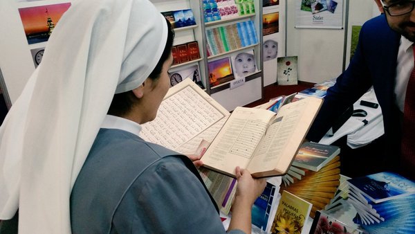 Risale-i Nur Arjantin Buenos Aires kitap fuarında 52