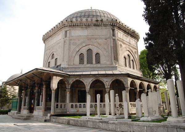 Bin Kubbeli Süleymaniye Külliyesi 16