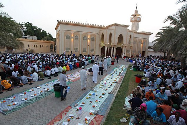 Dünya'dan Ramazan Manzaraları 27