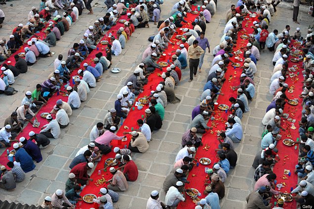 Dünya'dan Ramazan Manzaraları 6