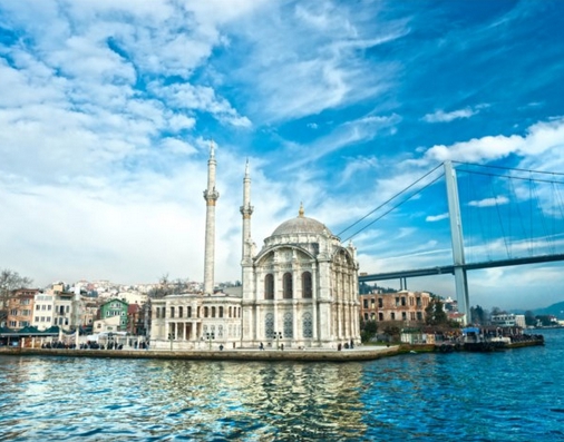 Ramazanın huzurunu yaşayabileceğiniz 6 tarihi cami 3