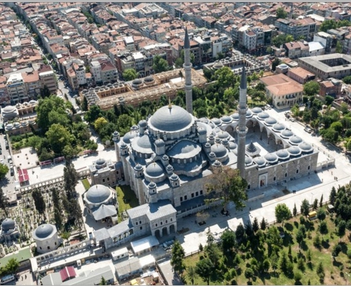 Ramazanın huzurunu yaşayabileceğiniz 6 tarihi cami 6